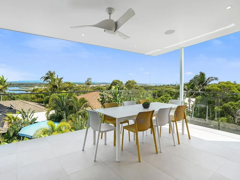 Magnificent Views On Arkana, Noosa 0*,